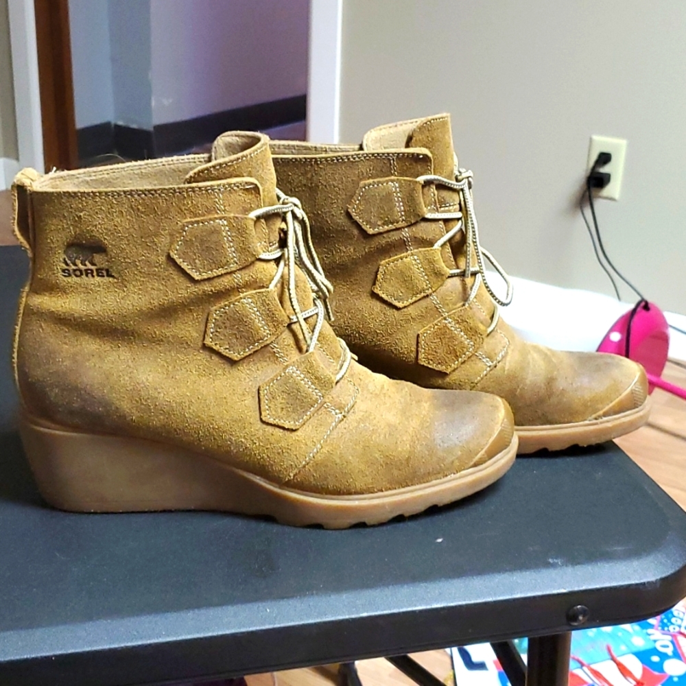 Womens Sorel Boots!